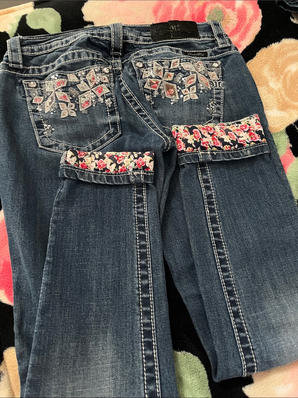 Miss me jeans long pants with floral cuffs